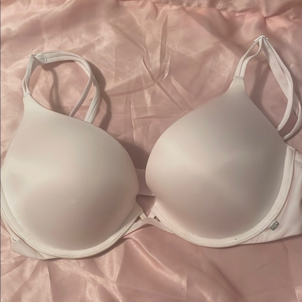 Victorias Secret very sexy push up bra